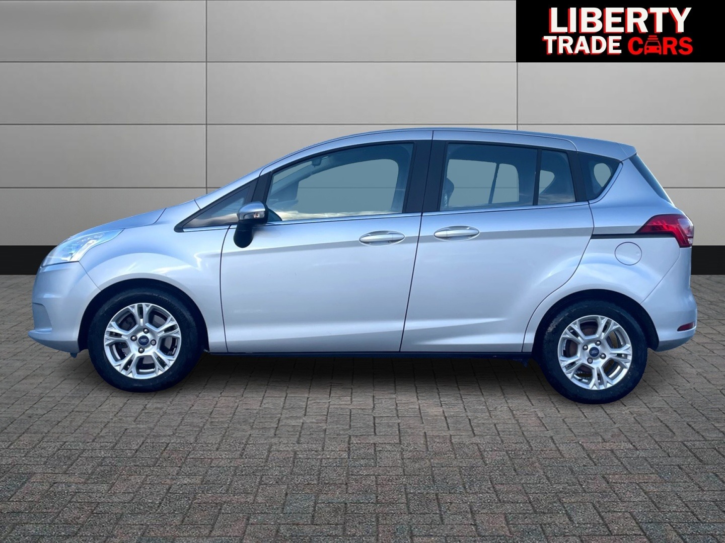 Used Ford B-MAX 2013 for sale - 76848916: Photo 11