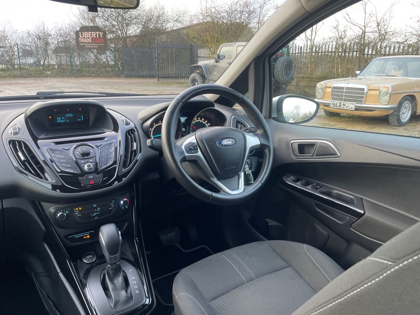 Used Ford B-MAX 2013 for sale - 76848916: Photo 19