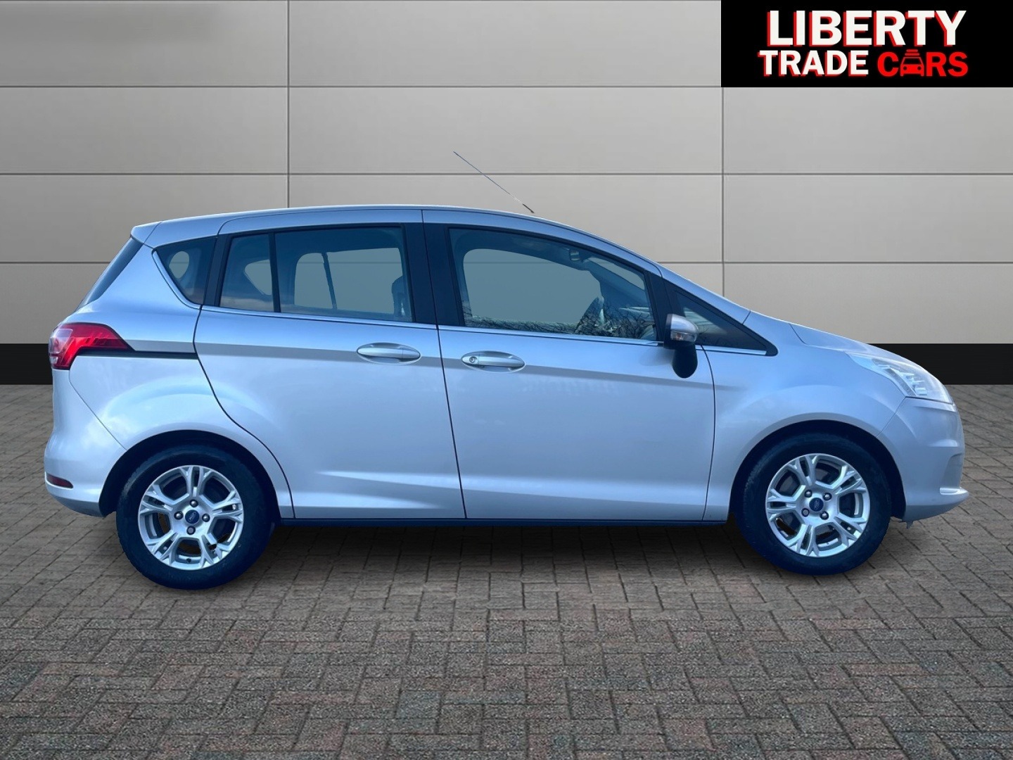 Used Ford B-MAX 2013 for sale - 76848916: Photo 7
