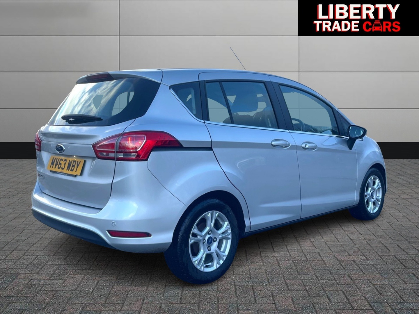 Used Ford B-MAX 2013 for sale - 76848916: Photo 8