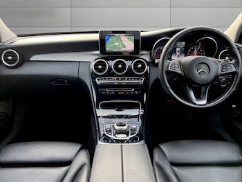 Used Mercedes-Benz C Class 2017 for sale - 76628302: Photo