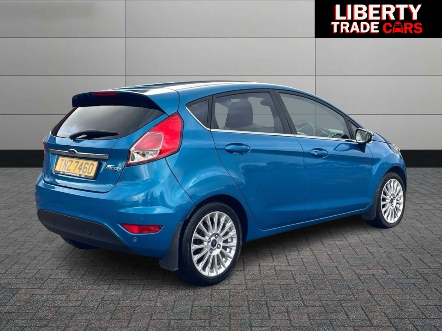Used Ford Fiesta 2013 for sale - 76628308: Photo 10