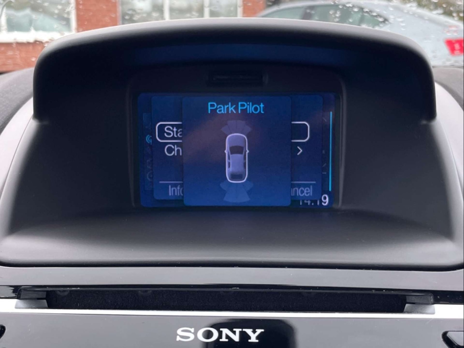 Used Ford Fiesta 2013 for sale - 76628308: Photo 19