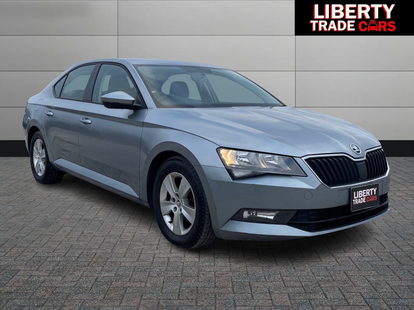 Used Skoda Superb 2019 for sale - 77087063: Photo 1