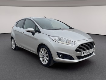 Used Ford Fiesta 2016 for sale - 79030402: Photo