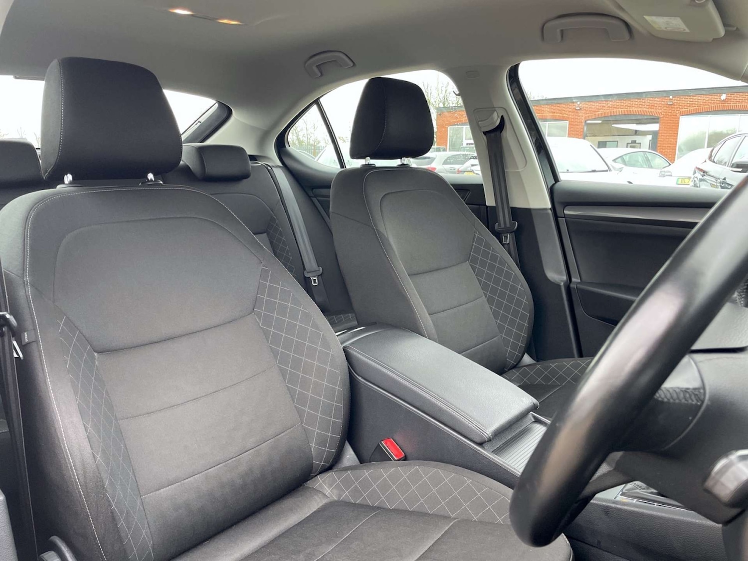 Used Skoda Superb 2025 for sale - 76628296: Photo 15