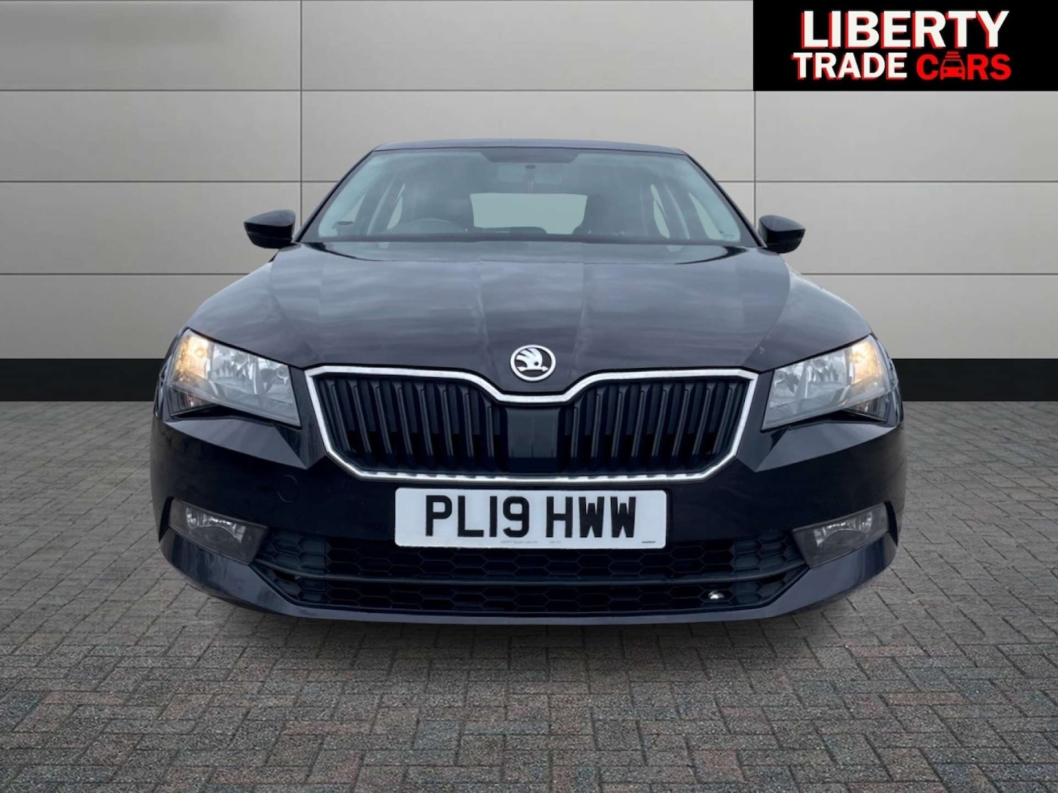 Used Skoda Superb 2025 for sale - 76628296: Photo 3