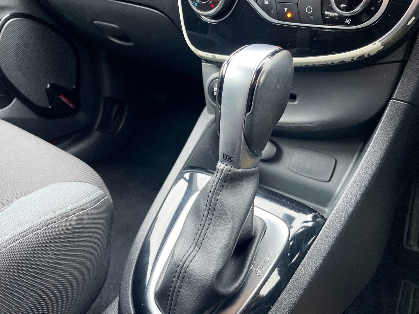 Used Renault Clio 2016 for sale - 77447697: Photo 17