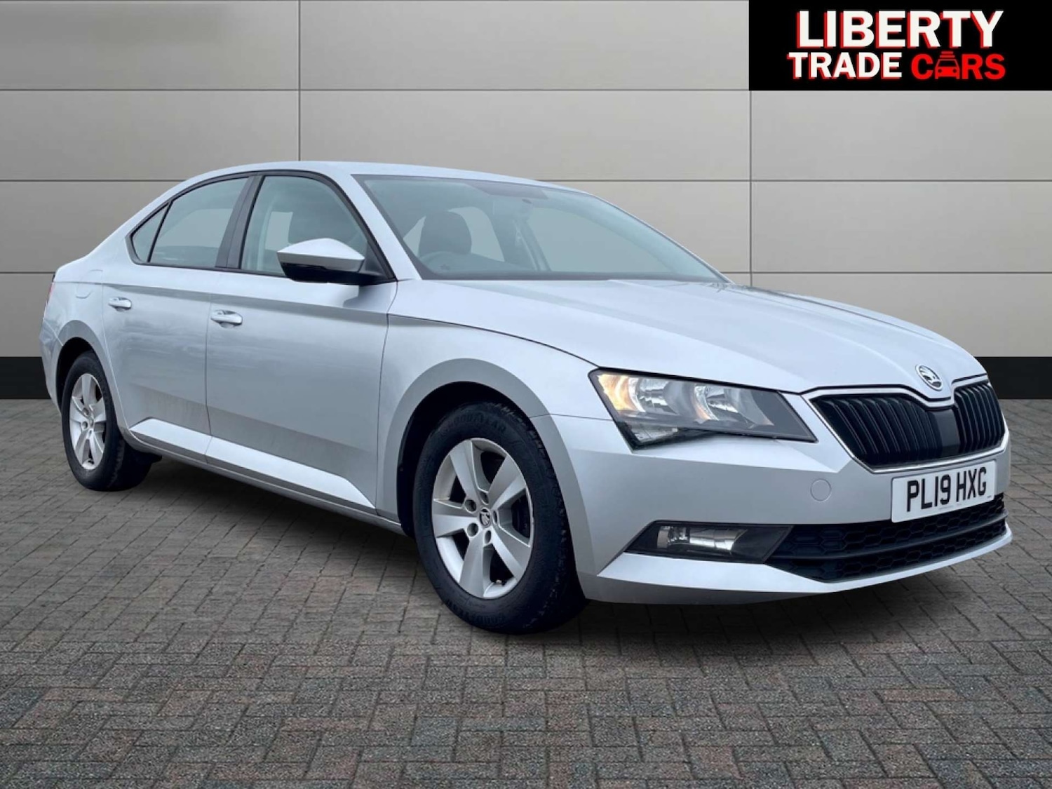 Used Skoda Superb 2025 for sale - 76628303: Photo 1