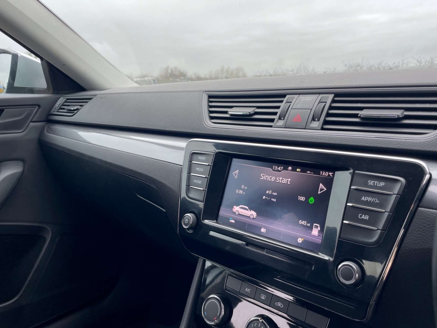 Used Skoda Superb 2025 for sale - 76628303: Photo 17