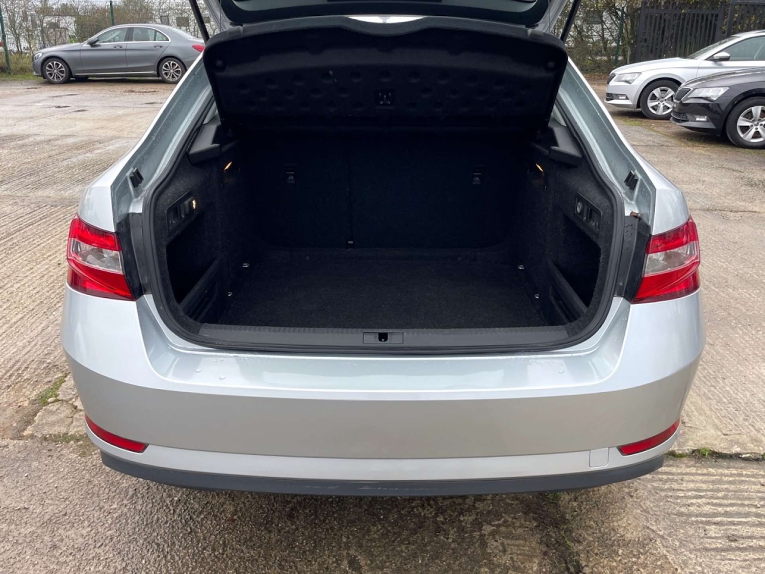 Used Skoda Superb 2025 for sale - 76628303: Photo 20