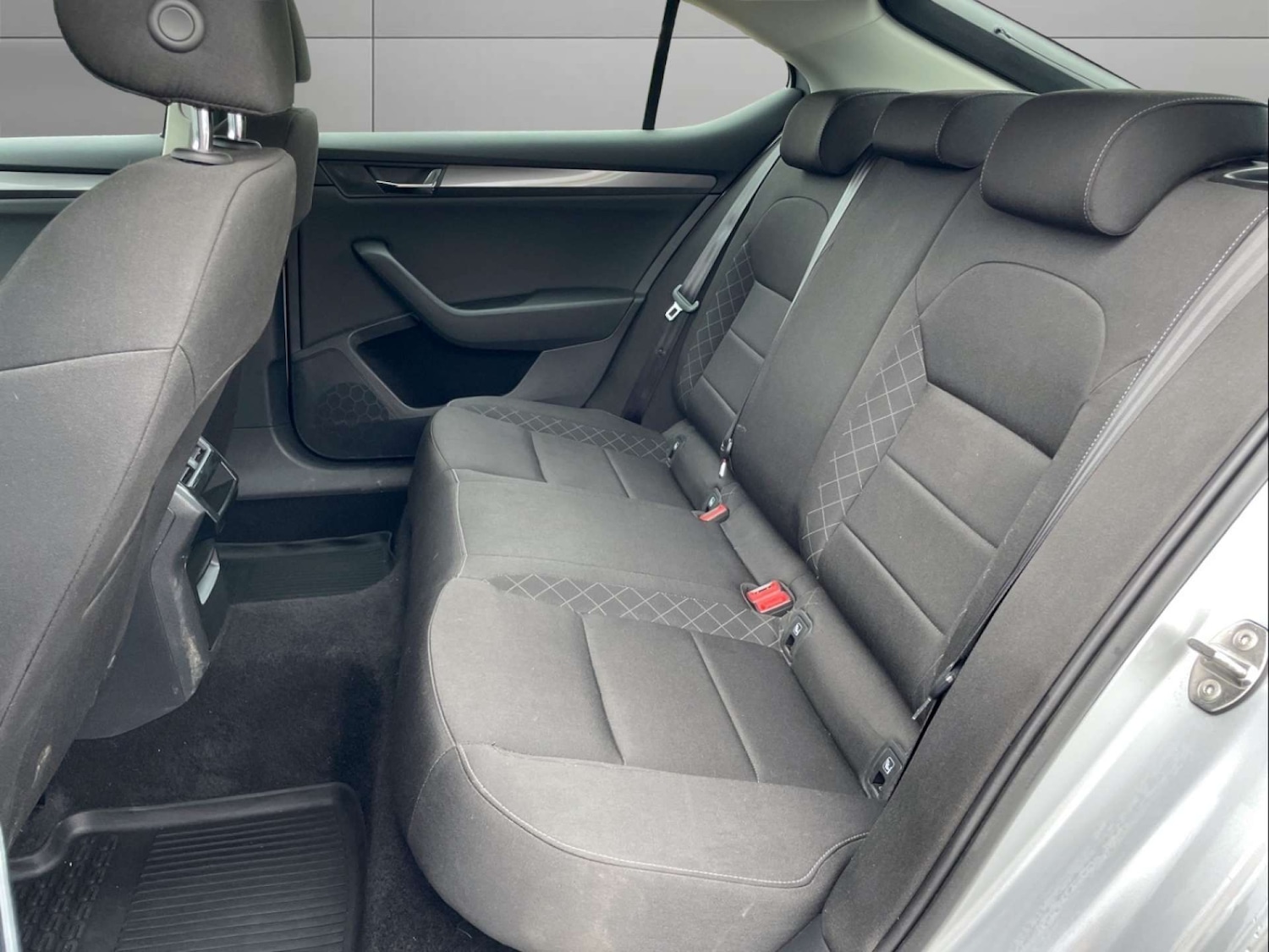 Used Skoda Superb 2025 for sale - 76628303: Photo 4