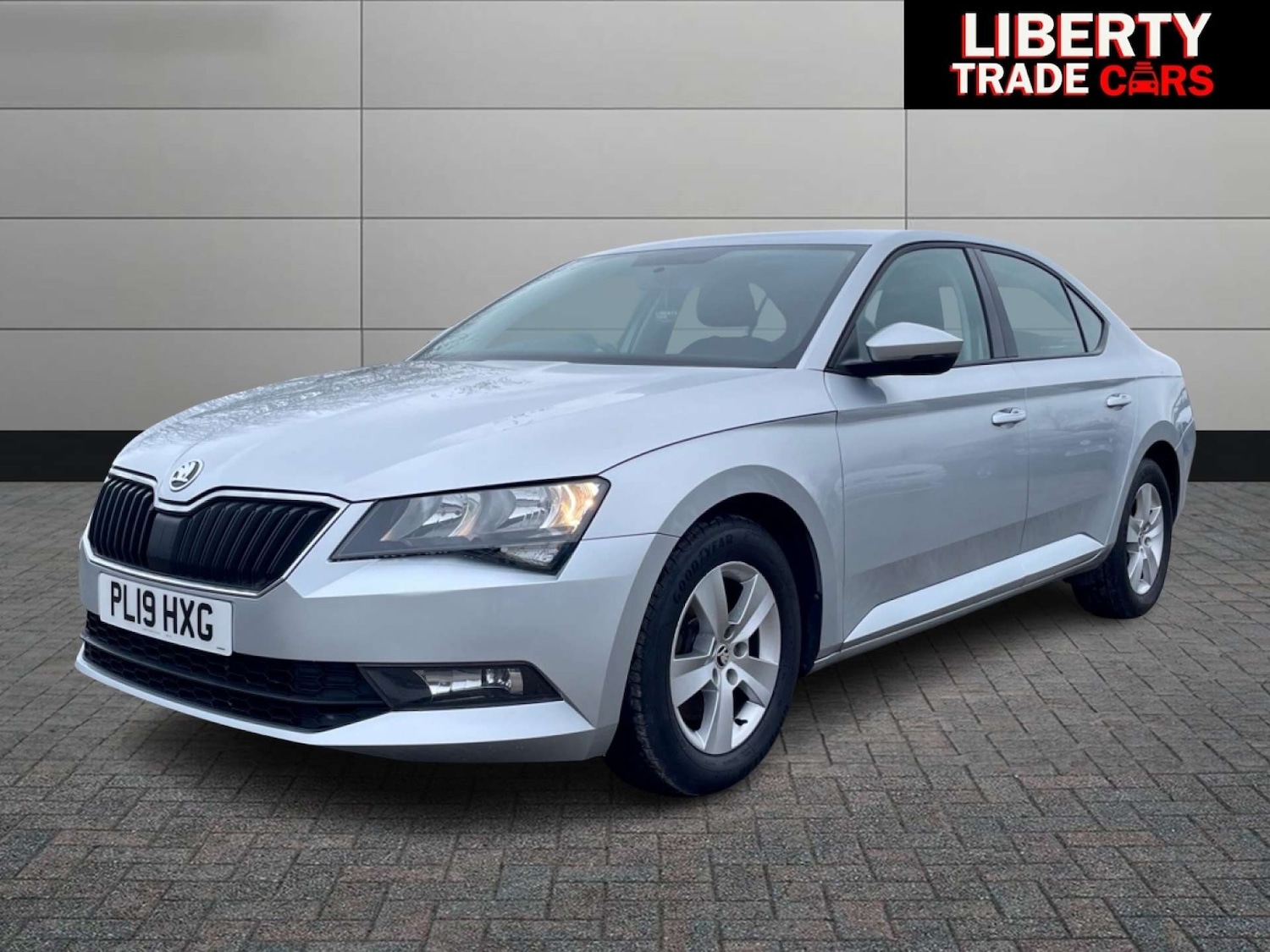 Used Skoda Superb 2025 for sale - 76628303: Photo 5