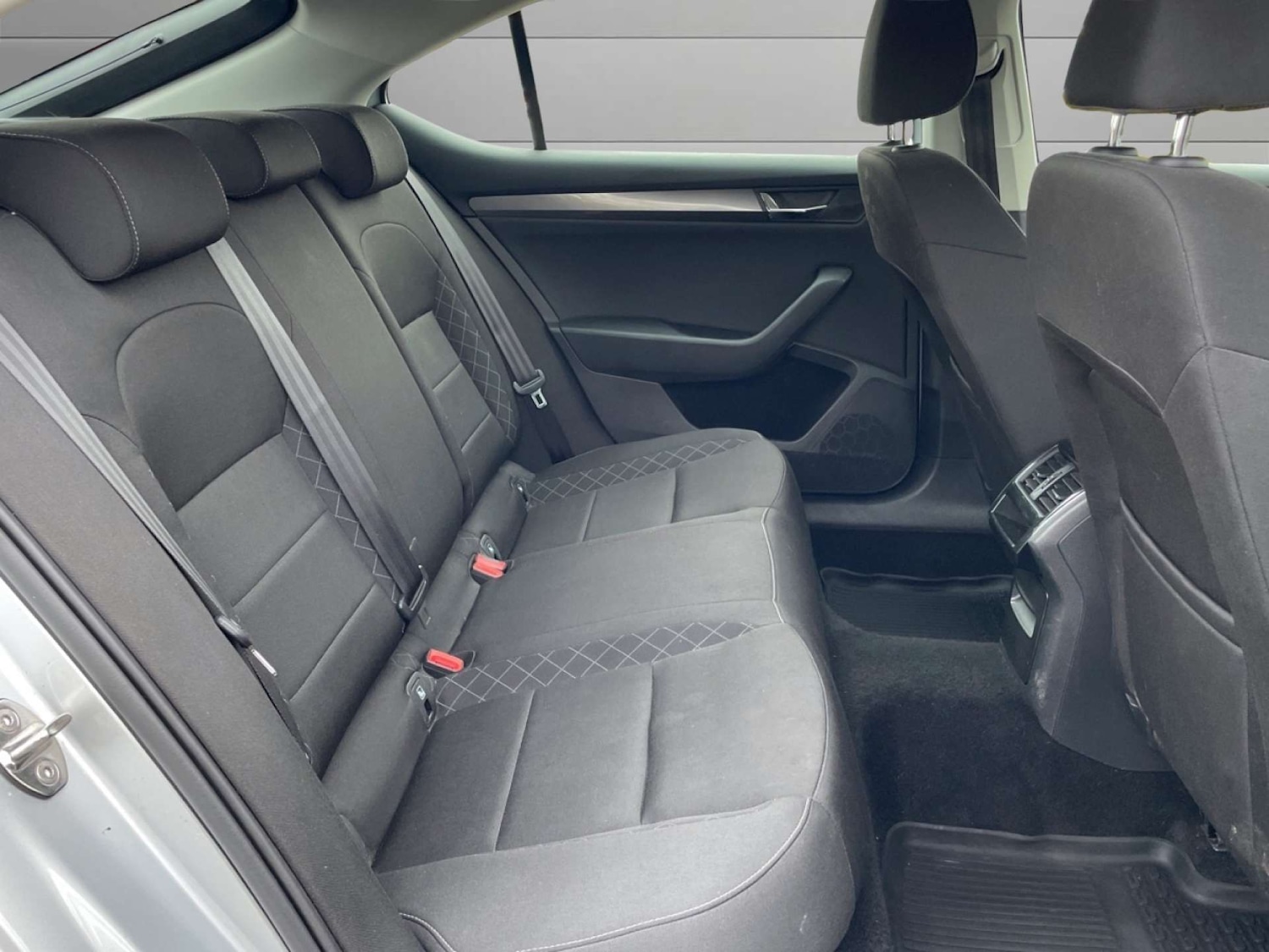 Used Skoda Superb 2025 for sale - 76628303: Photo 9