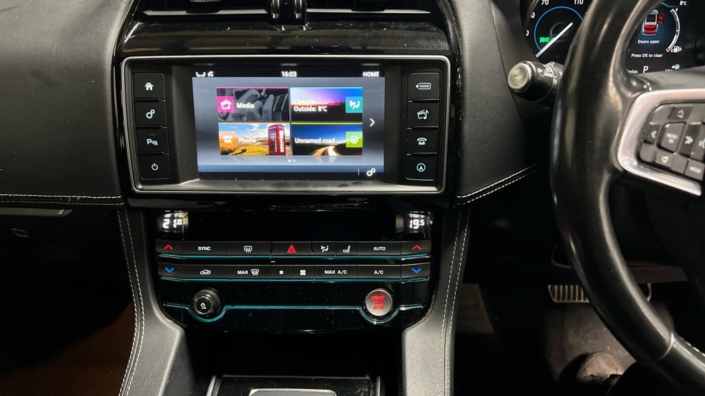 Used Jaguar F-Pace 2018 for sale - 77975583: Photo 11