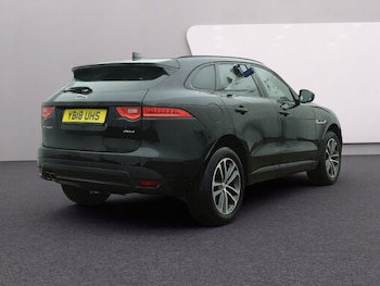 Used Jaguar F-Pace 2018 for sale - 77975583: Photo