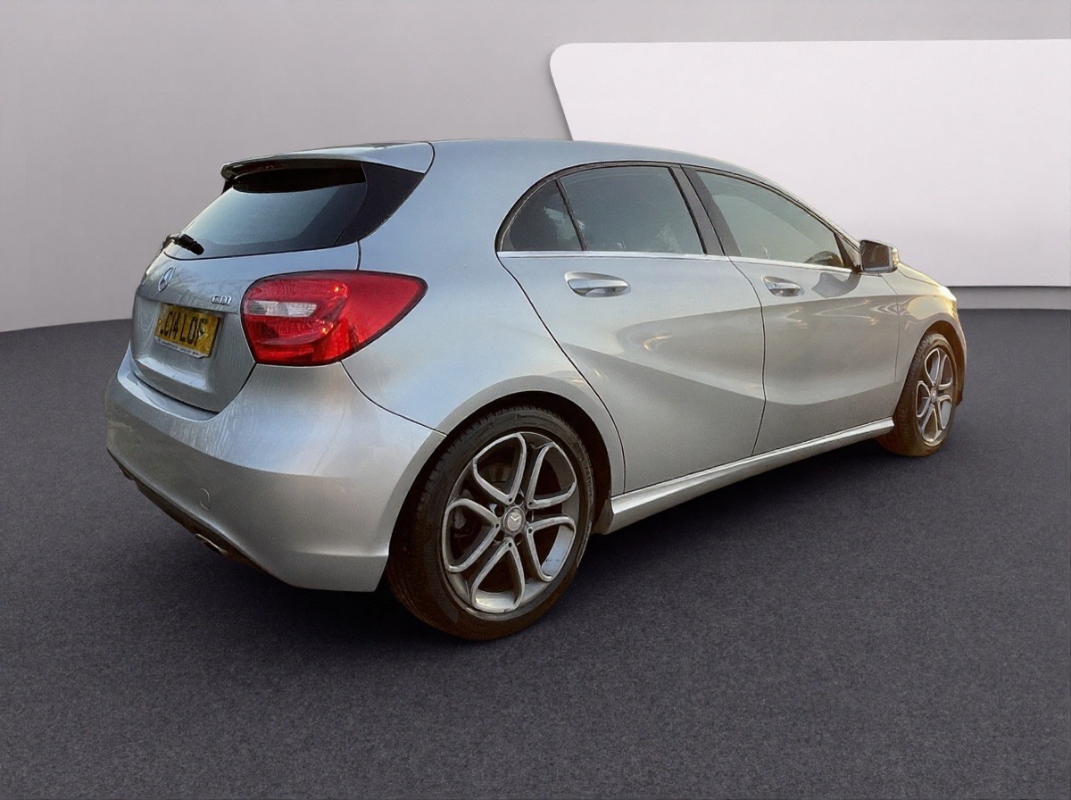 Used Mercedes-Benz A-Class 2014 for sale - 77759061: Photo 8