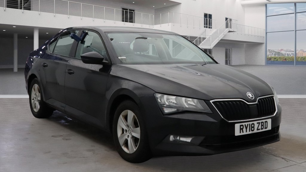 Used Skoda Superb 2018 for sale - 76845928: Photo 1