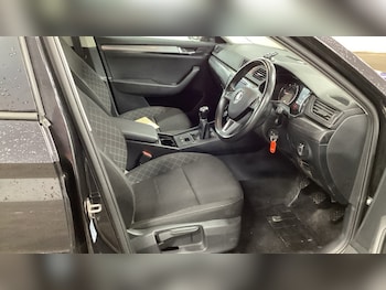 Used Skoda Superb 2018 for sale - 76845928: Photo