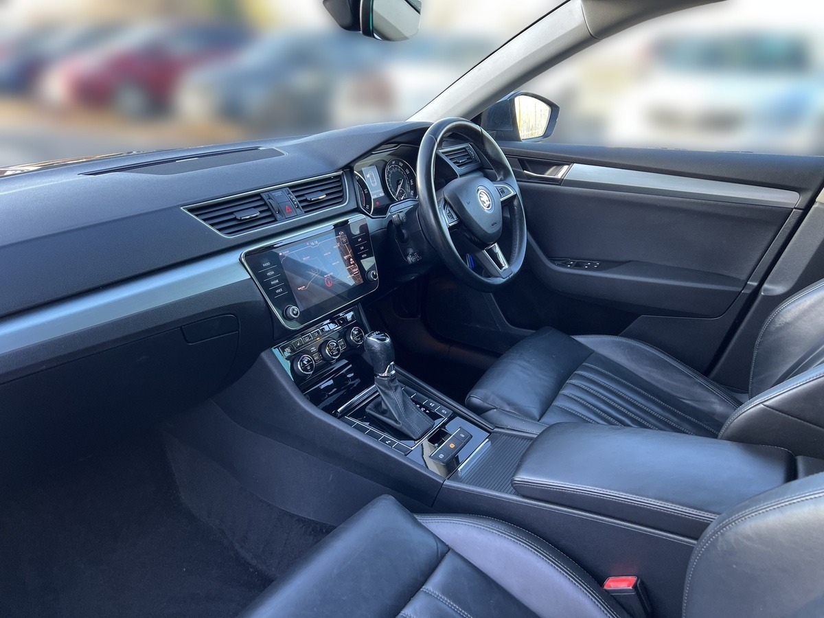 Used Skoda Superb 2018 for sale - 77702654: Photo 10