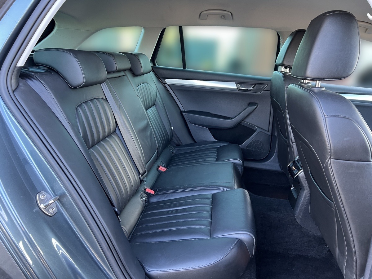 Used Skoda Superb 2018 for sale - 77702654: Photo 11