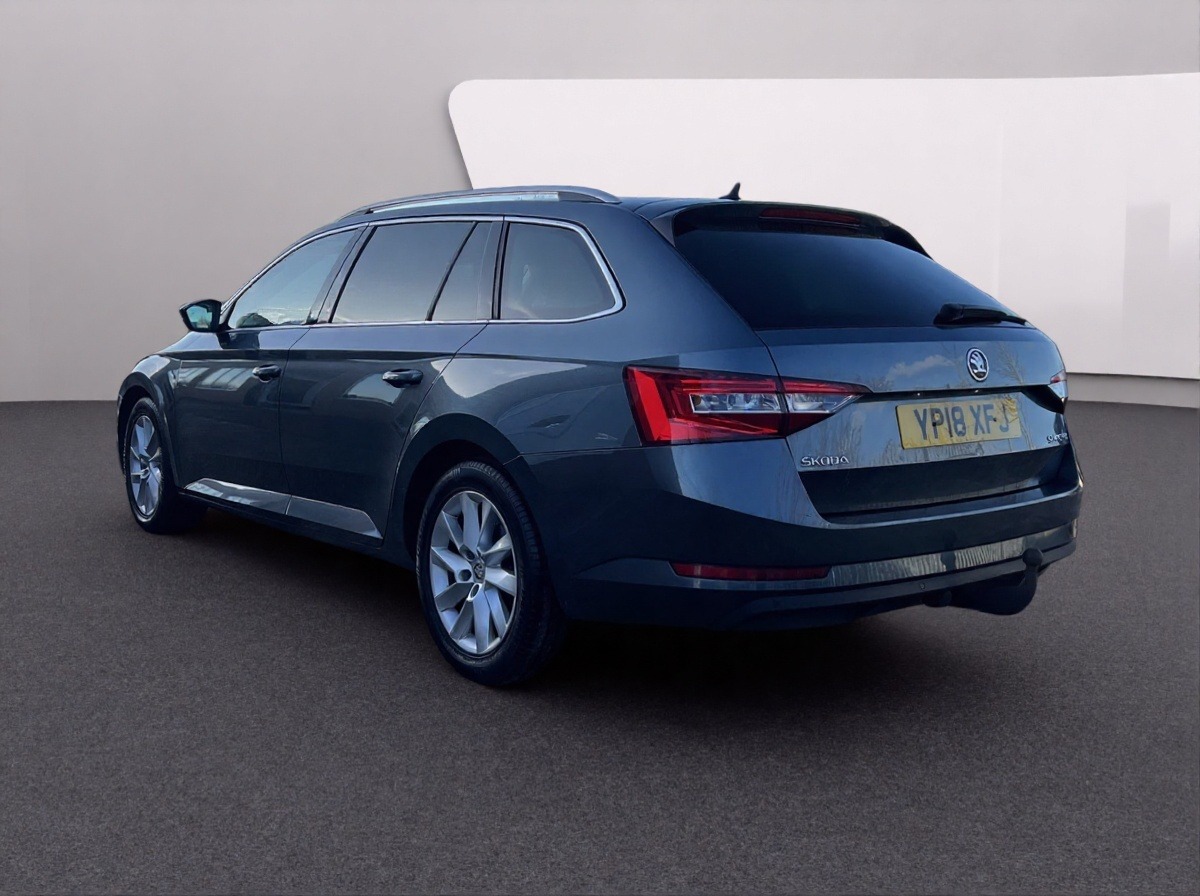 Used Skoda Superb 2018 for sale - 77702654: Photo 5