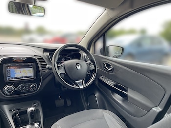 Used Renault Captur 2015 for sale - 79087389: Photo