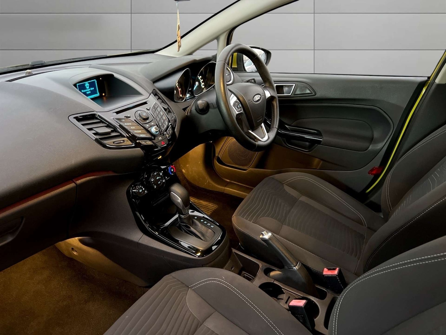 Used Ford Fiesta 2014 for sale - 76628311: Photo 12