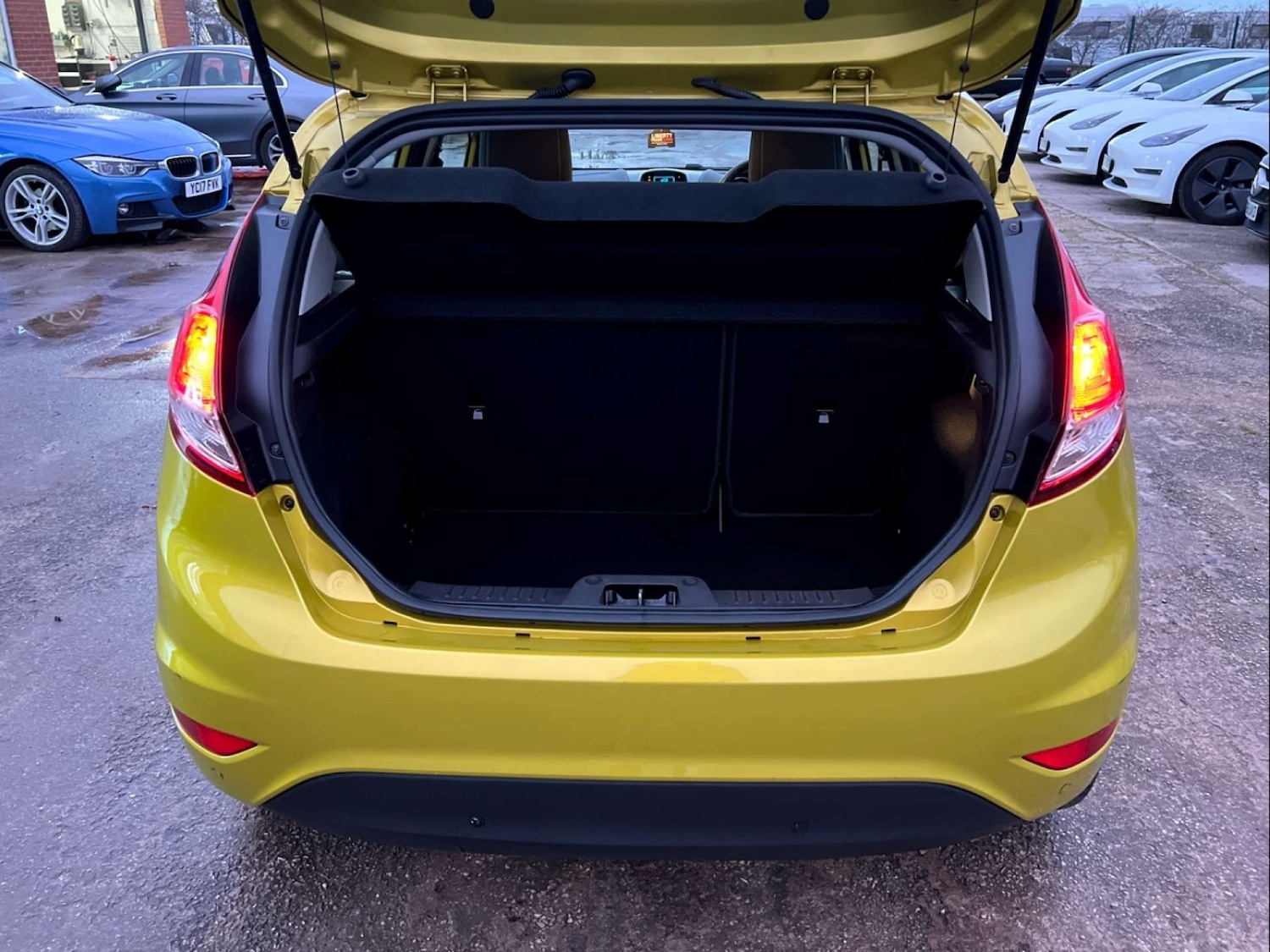 Used Ford Fiesta 2014 for sale - 76628311: Photo 16