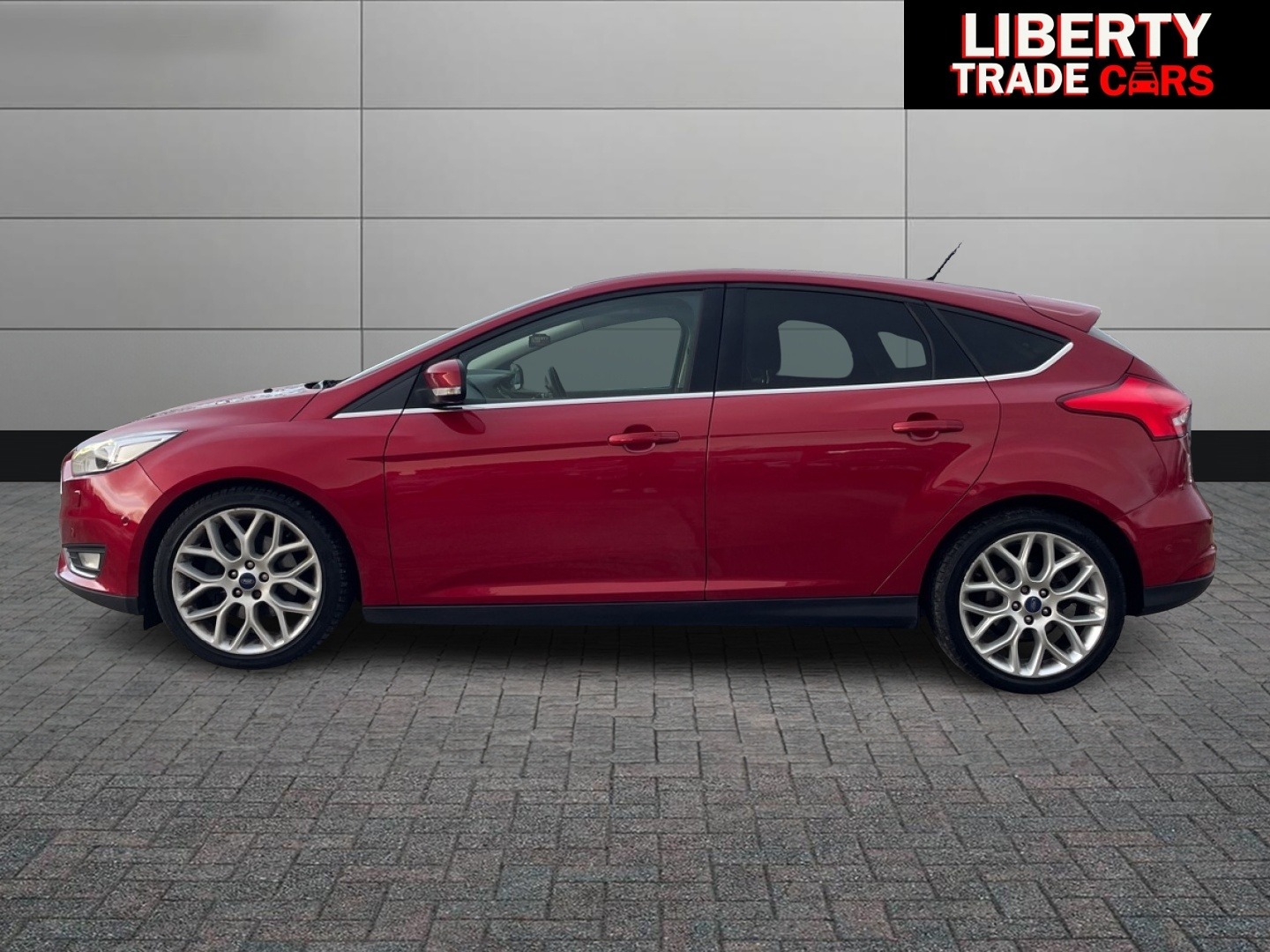 Used Ford Focus 2016 for sale - 77008486: Photo 14