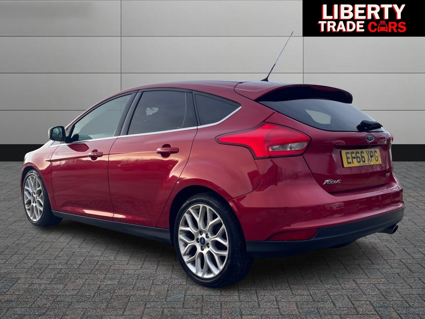 Used Ford Focus 2016 for sale - 77008486: Photo 8