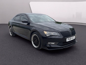 Used Skoda Superb 2018 for sale - 78513847: Photo