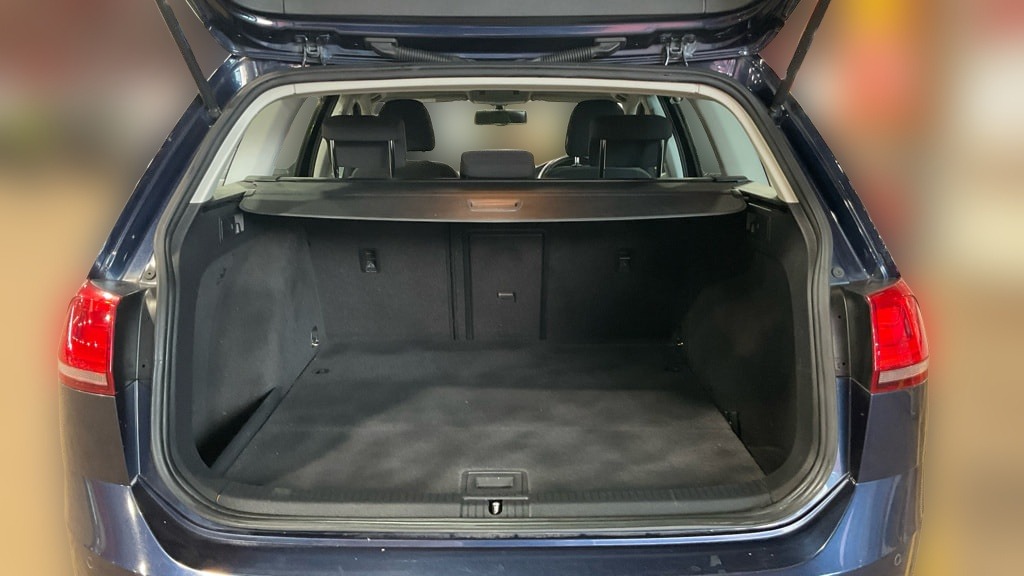 Used Volkswagen Golf 2016 for sale - 77778082: Photo 11