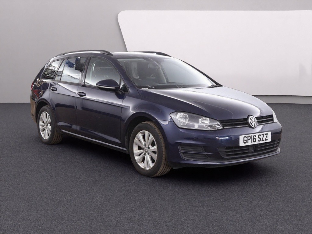 Used Volkswagen Golf 2016 for sale - 77778082: Photo 2