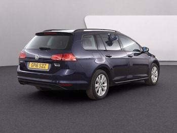 Used Volkswagen Golf 2016 for sale - 77778082: Photo