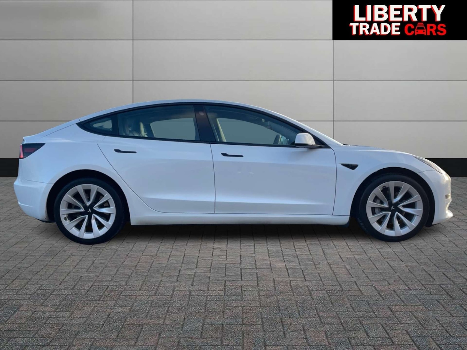 Used Tesla Model 3 2022 for sale - 76739817: Photo 8