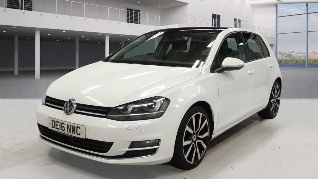Used Volkswagen Golf 2016 for sale - 76848920: Photo 3