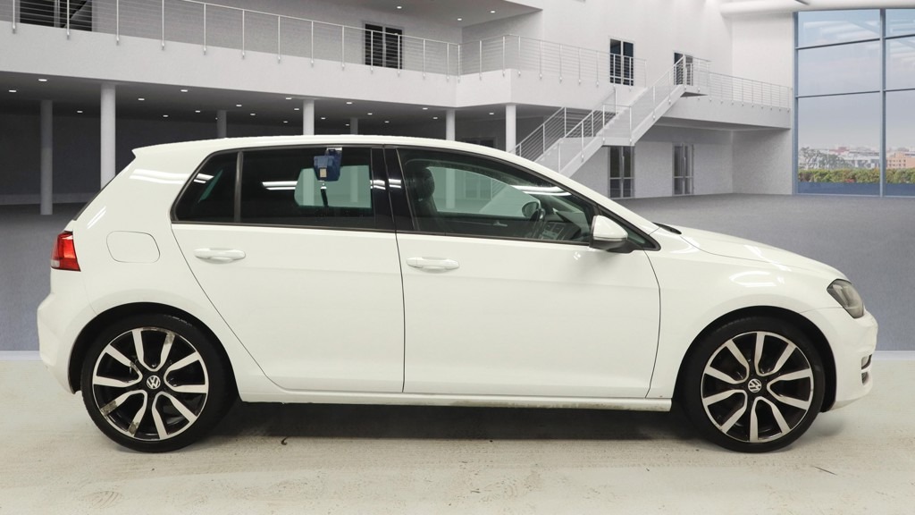 Used Volkswagen Golf 2016 for sale - 76848920: Photo 8