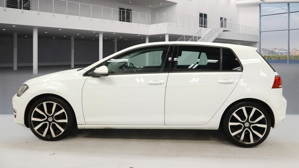 Used Volkswagen Golf 2016 for sale - 76848920: Photo 9