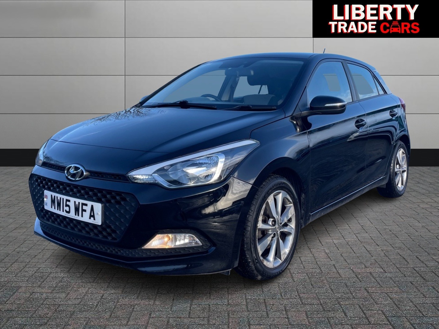 Used Hyundai i20 2015 for sale - 76848908: Photo 3