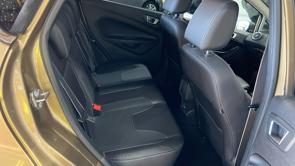 Used Ford Fiesta 2013 for sale - 77166077: Photo 9