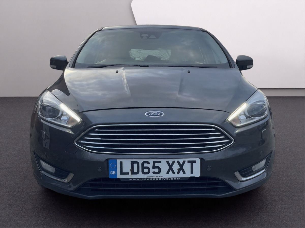 Used Ford Focus 2015 for sale - 77917585: Photo 2