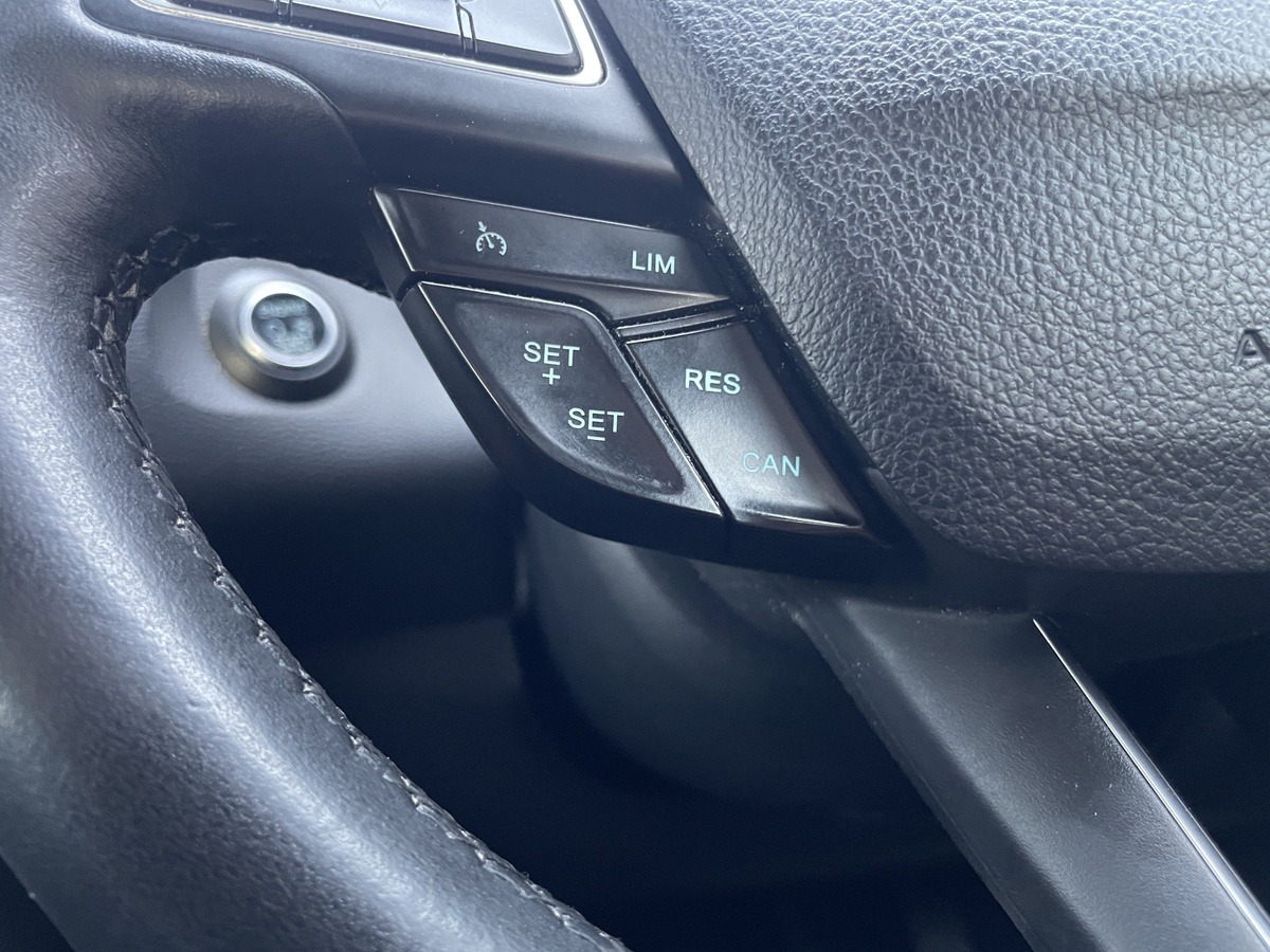 Used Ford Focus 2015 for sale - 77917585: Photo 24