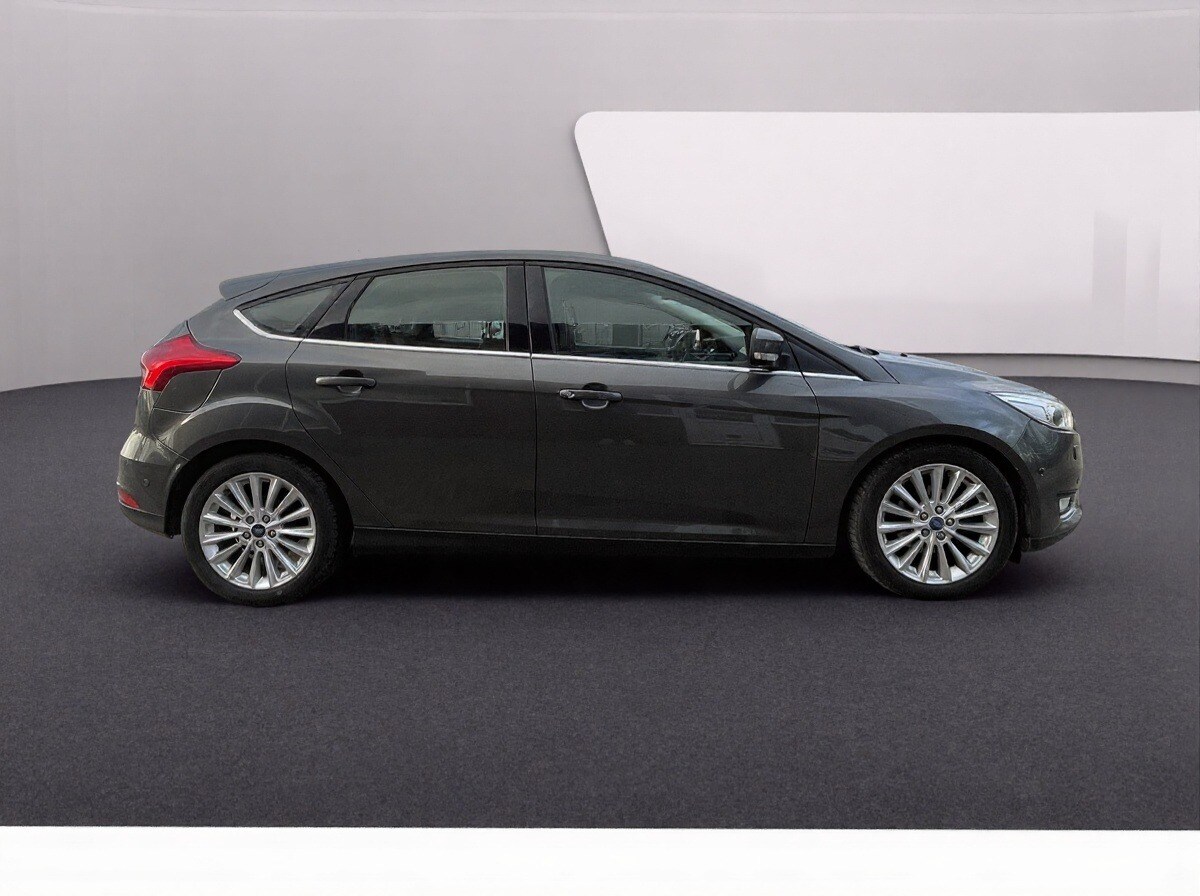 Used Ford Focus 2015 for sale - 77917585: Photo 9