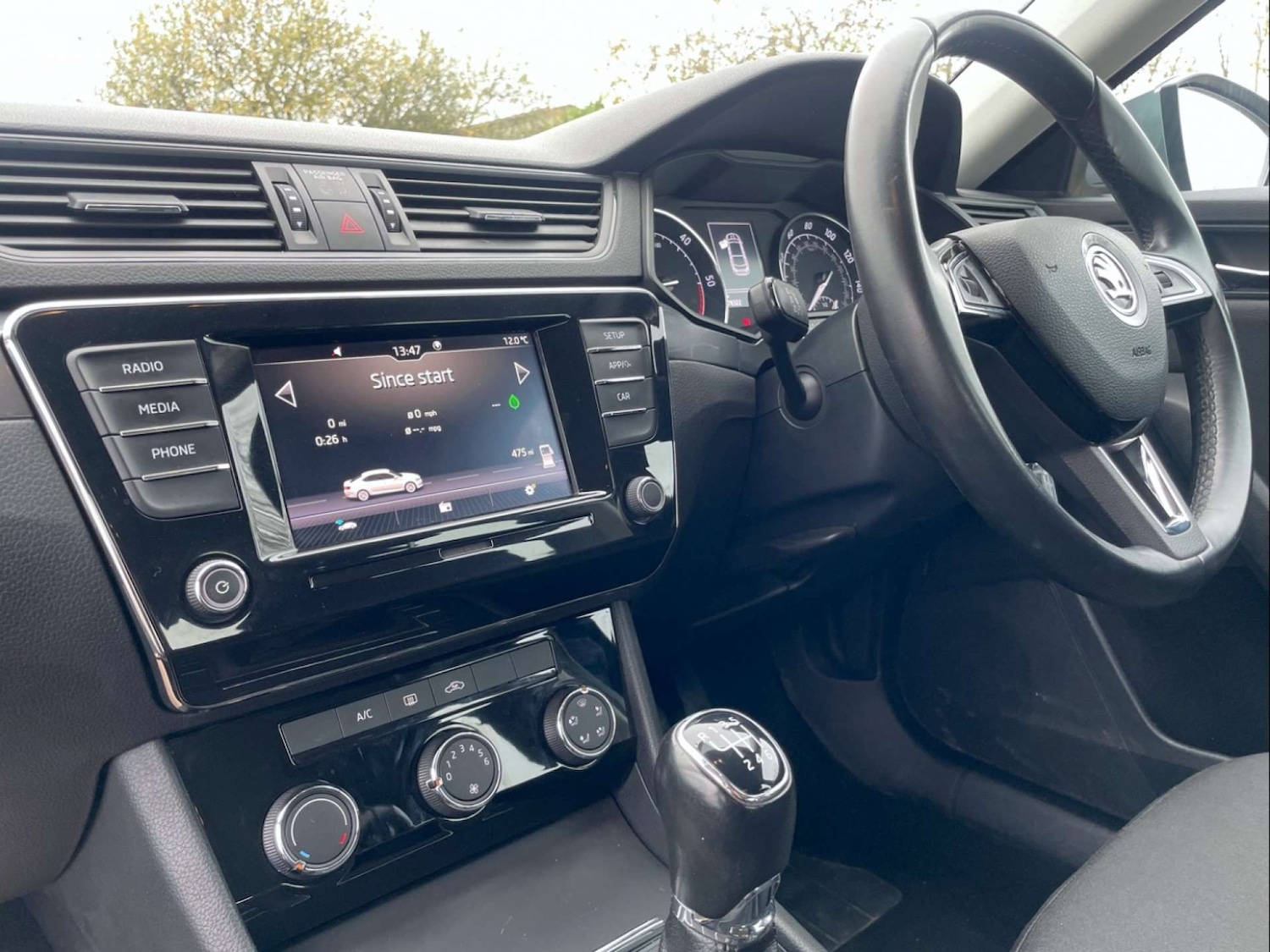 Used Skoda Superb 2025 for sale - 76628301: Photo 14