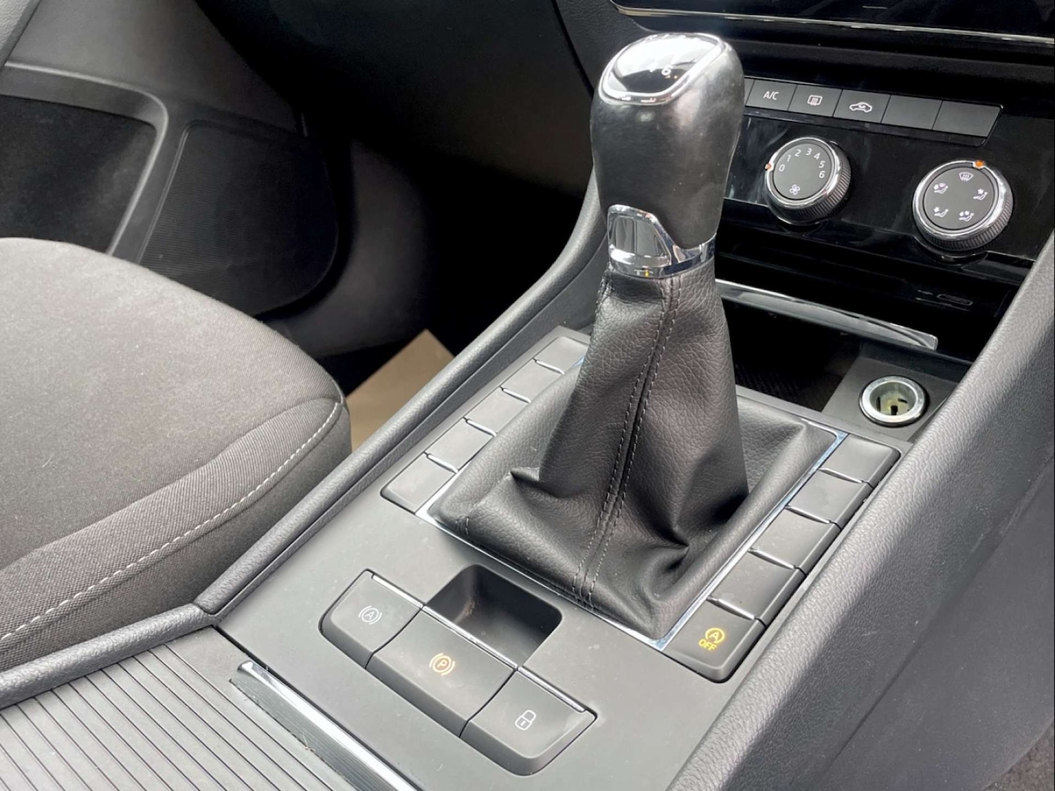 Used Skoda Superb 2025 for sale - 76628301: Photo 15