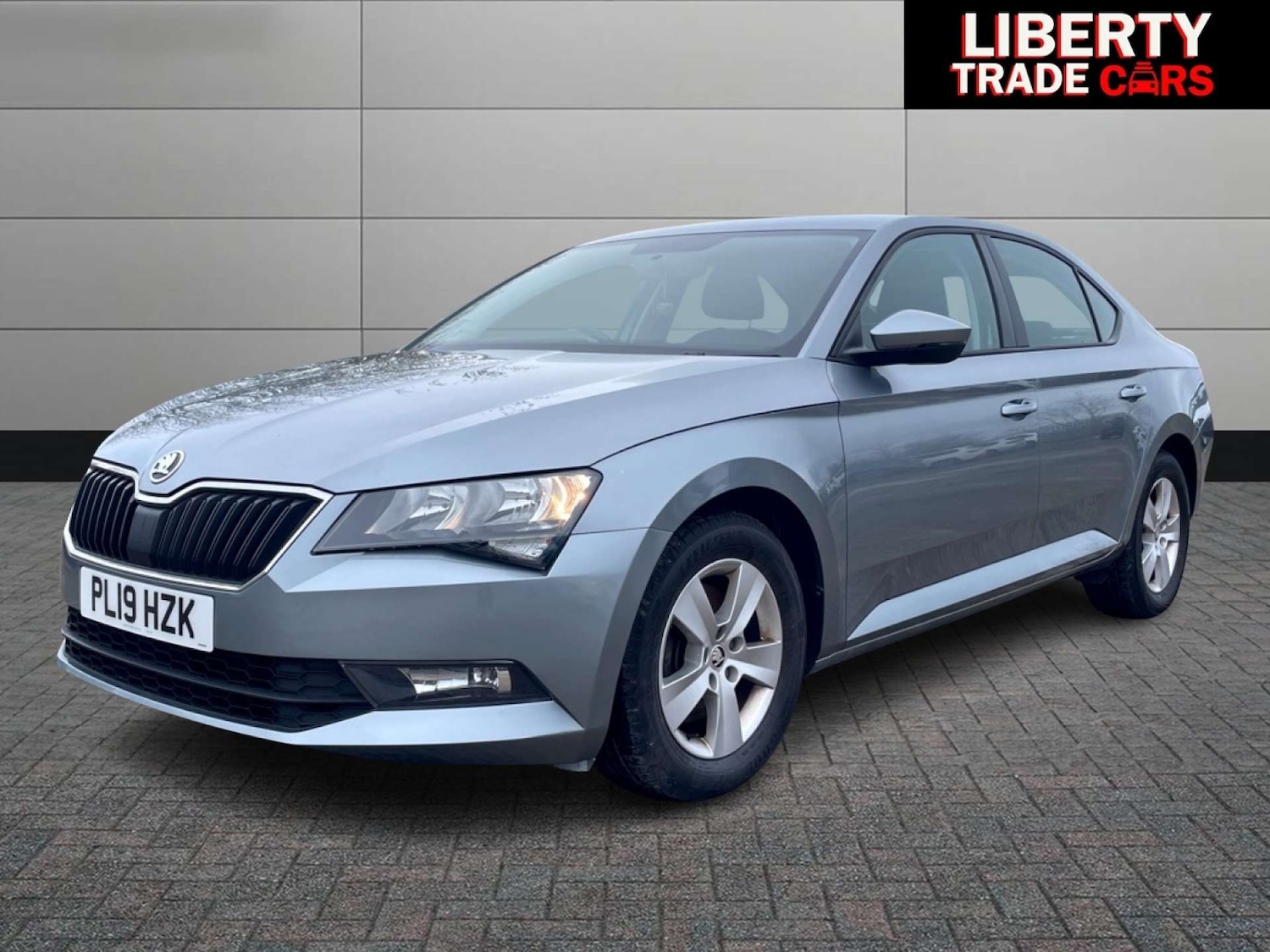 Used Skoda Superb 2025 for sale - 76628301: Photo 3