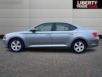 Used Skoda Superb 2025 for sale - 76628301: Photo