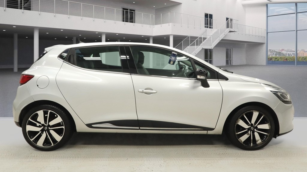 Used Renault Clio 2015 for sale - 77477980: Photo 3