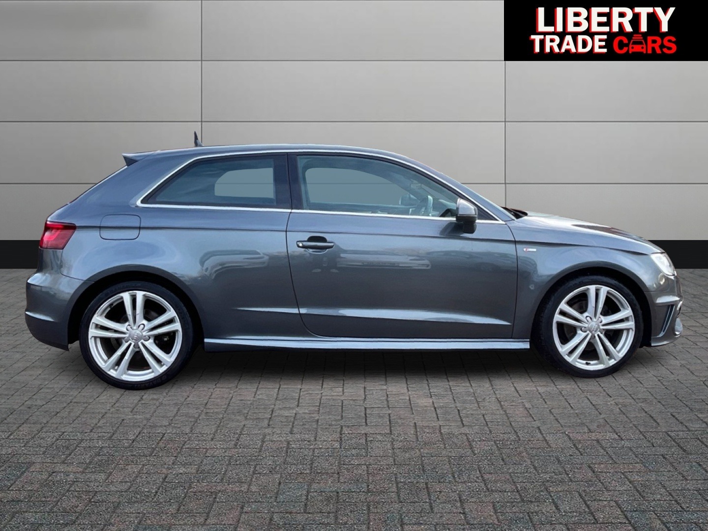 Used Audi A3 2014 for sale - 77198283: Photo 9